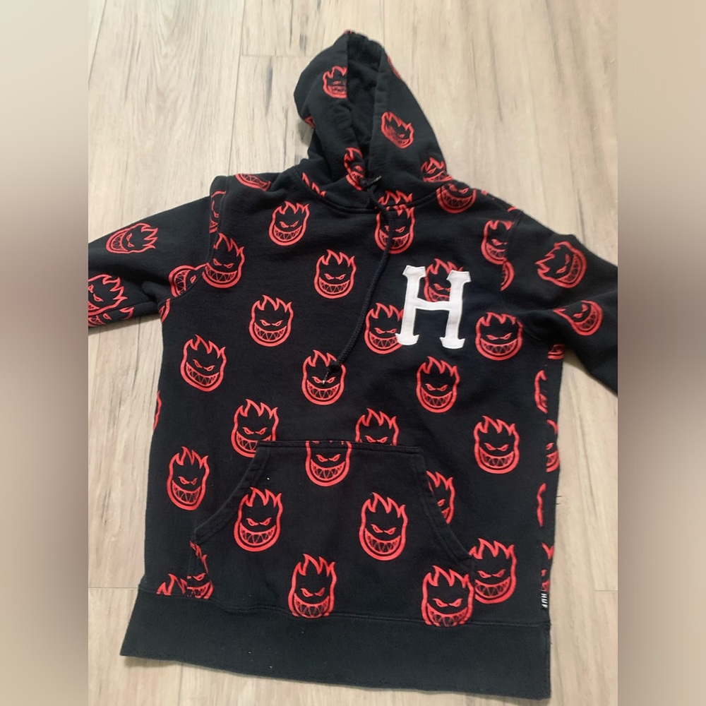 Y2k spitfire hug collab sweater